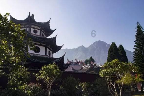 巧变同色